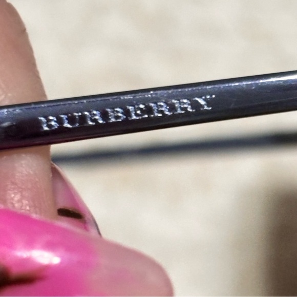 Burberry frames with origami case - Picture 4 of 8